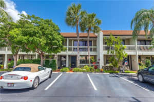 2839 NE 60th St, Fort Lauderdale, FL 33308, Sold 03/14/18