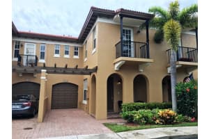 6950 Julia Gardens Dr, Coconut Creek, FL 33073, Sold 11/09/17