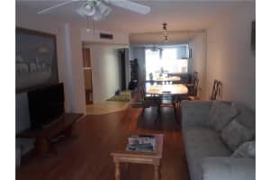 5300 NE 24th Terrace #210c, Fort Lauderdale, FL 33308, Sold 09/25/17