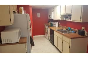 5287 Vineland Rd, Orlando, FL 32811, Sold 09/18/17