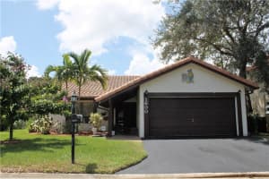 1600 Riverwood Ln, Coral Springs, FL 33071, Sold 12/12/17