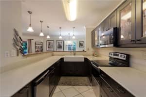 7957 Lagos De Campo Blvd, Tamarac, FL 33321, Sold 09/25/17