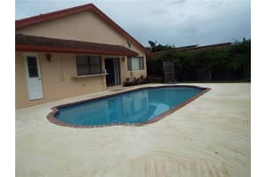 8810 NW Paradise Ct, Tamarac, FL 33321, Sold 01/10/18