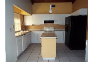 8810 NW Paradise Ct, Tamarac, FL 33321, Sold 01/10/18