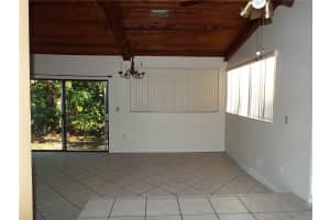 8810 NW Paradise Ct, Tamarac, FL 33321, Sold 01/10/18