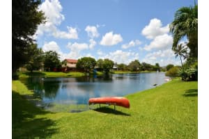 5761 SW 55th Ave, Davie, FL 33314, Sold 11/30/17