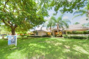 5000 NW 83rd Ln, Coral Springs, FL 33067, Sold 10/17/17