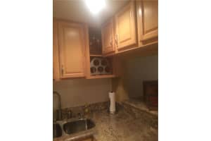 5300 NE 24th Terrace, Fort Lauderdale, FL 33308, Sold 10/05/17