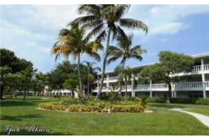 5201 NE 24th Terrace Apt A303, Fort Lauderdale, FL 33308, Sold 09/25/17