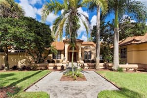 5328 E Leitner Dr, Coral Springs, FL 33067, Sold 09/05/17