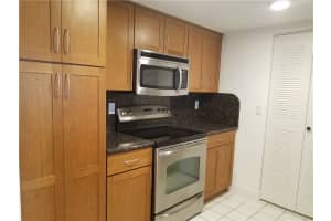 9755 Westview Dr, Coral Springs, FL 33076, Sold 09/05/17