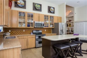 9901 N Abiaca Cir, Davie, FL 33328, Sold 09/28/17