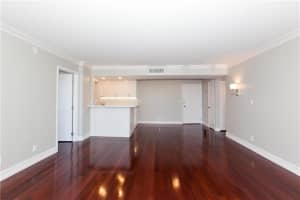 1 Las Olas Cir, Fort Lauderdale, FL 33316, Sold 04/09/18