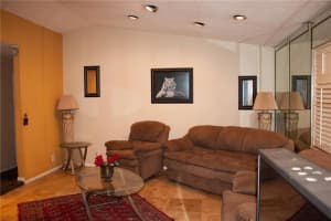 9428 NW 46th Ct, Sunrise, FL 33351, Sold 10/10/17