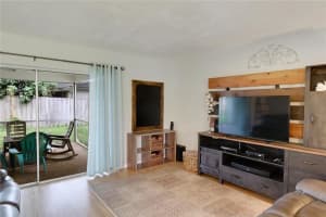 8520 SW 26th St, Davie, FL 33324, Sold 10/02/17