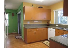6372 NW 38th Dr, Coral Springs, FL 33067, Sold 11/30/17