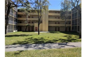 3710 NW 21st St, Lauderdale Lakes, FL 33311, Sold 01/09/18