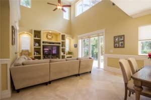 11710 NW 2nd St, Plantation, FL 33325, Sold 02/06/18