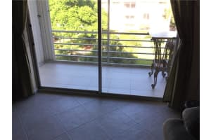 4500 N Federal Hwy, Lighthouse Point, FL 33064, Sold 11/30/17