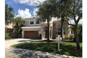 10682 NW 48th St, Coral Springs, FL 33076, Sold 10/20/17