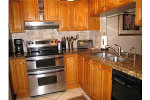 6383 Pinehurst Cir, Tamarac, FL 33321, Sold 02/23/18