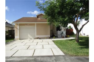 10931 SW 10th St, Pembroke Pines, FL 33025, Sold 10/20/17