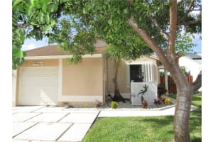 10931 SW 10th St, Pembroke Pines, FL 33025, Sold 10/20/17