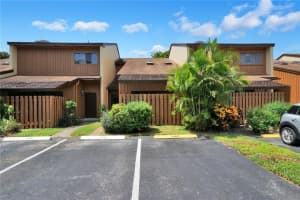 4227 S Pine Island Rd, Davie, FL 33328, Sold 10/25/17