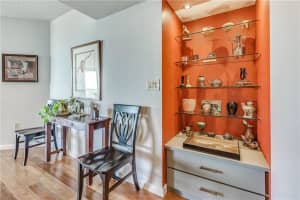 401 SW 4th Ave APT 1708, Fort Lauderdale, FL 33315, Sold 11/01/17