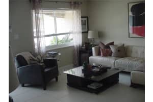 8008 NW 108th Ave, Tamarac, FL 33321, Sold 10/16/17