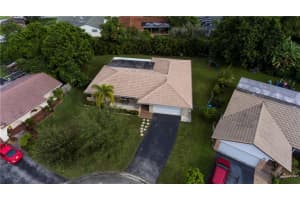 11241 NW 36th St, Coral Springs, FL 33065, Sold 10/16/17