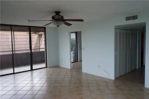 661 NE 195th St, Miami, FL 33179, Sold 11/06/17