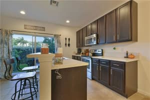 6008 Woodlands Blvd, Tamarac, FL 33319, Sold 12/14/17