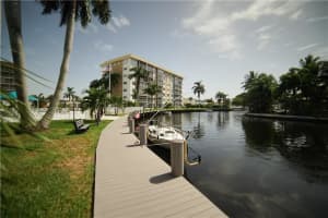 3050 NE 16th Ave, Oakland Park, FL 33334, Sold 10/13/17