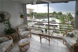 3050 NE 16th Ave, Oakland Park, FL 33334, Sold 10/13/17