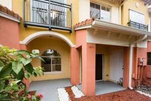 1211 Santa Catalina Ln, North Lauderdale, FL 33068, Sold 11/20/17