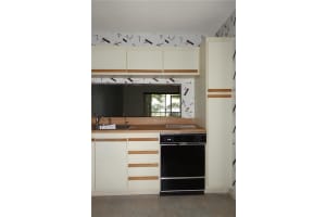 2404 NW 89th Dr, Coral Springs, FL 33065, Sold 11/16/17