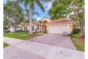 9915 Ridge Trace, Davie, FL 33328, Sold 10/06/17