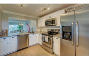 2751 N Palm Aire Dr, Pompano Beach, FL 33069, Sold 11/01/17