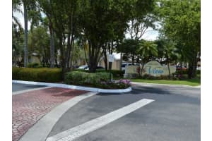 2851 N Oakland Forest Dr, Oakland Park, FL 33309, Sold 12/05/18
