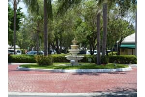 2851 N Oakland Forest Dr, Oakland Park, FL 33309, Sold 12/05/18