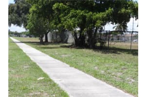 800 NW Dixie Hwy, Pompano Beach, FL 33060 - MLS#F10085758