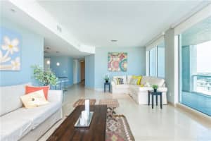 315 NE 3rd Ave, Fort Lauderdale, FL 33301, Sold 12/15/17