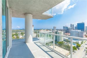 315 NE 3rd Ave, Fort Lauderdale, FL 33301, Sold 12/15/17