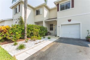 808 NW 42nd Pl, Pompano Beach, FL 33064, Sold 11/03/17