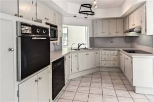 966 W Royal Palm Rd, Boca Raton, FL 33486, Sold 12/29/17