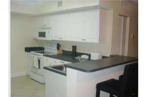 9615 NW 1st Ct, Pembroke Pines, FL 33024, Sold 11/30/17
