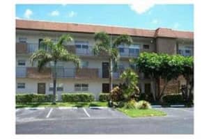 8105 NW 61st St, Tamarac, FL 33321, Sold 12/28/17