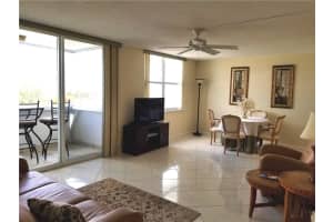 3210 SE 10th St #6f, Pompano Beach, FL 33062, Sold 12/28/17