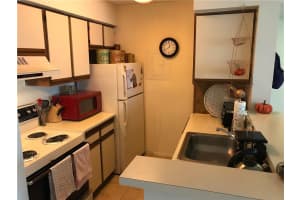 2946 S University Dr, Davie, FL 33328, Sold 12/22/17